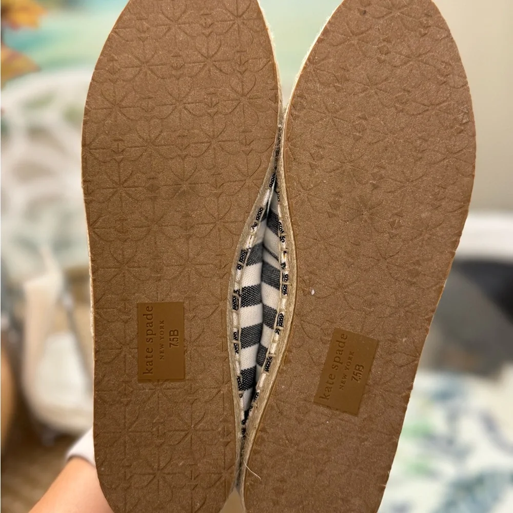 NWO BOX Kate Spade New York Women's Gimlet Heart Lips Espadrille 7.5